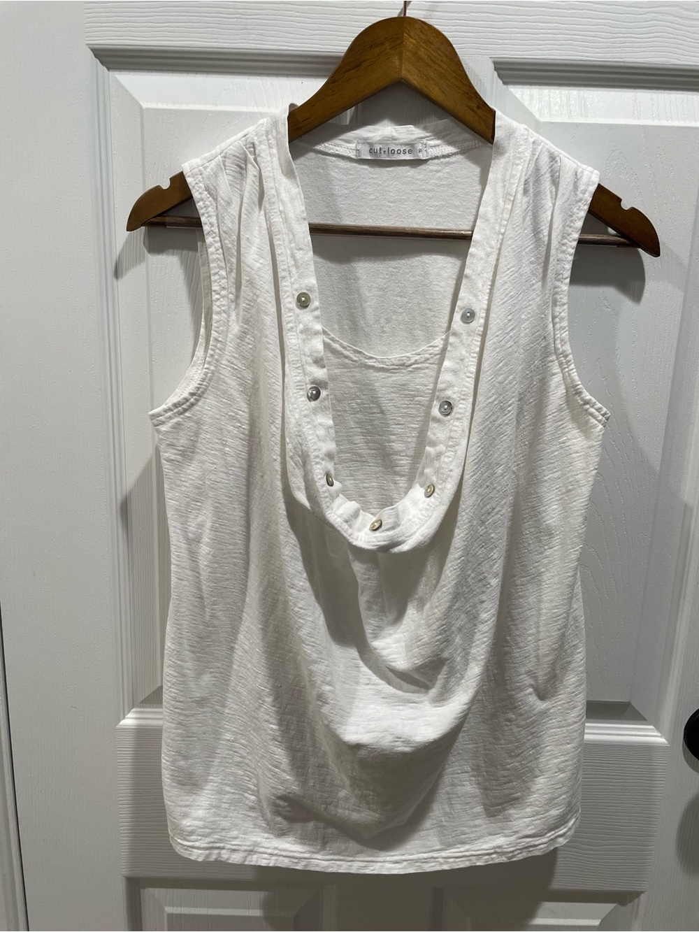 Cut Loose White Textured Slub Tank Cotton Button Accented Draped Tank Top M